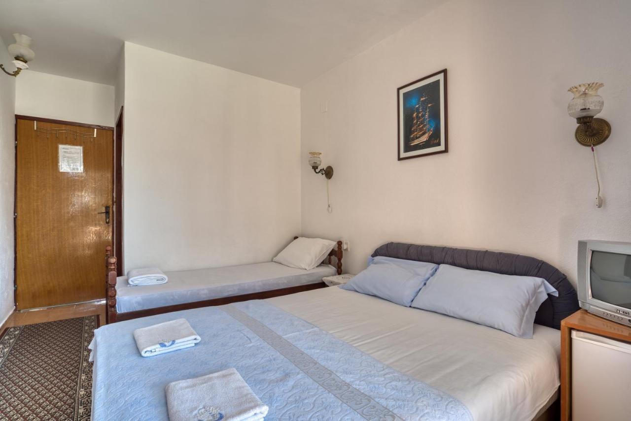 Guest House Vukovic Petrovac Exterior foto